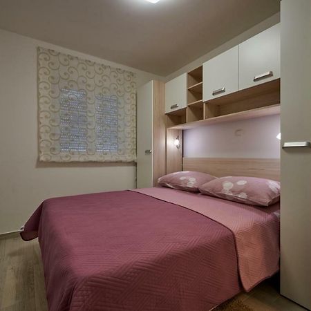 Apartman Jakov Apartment Trogir Ngoại thất bức ảnh